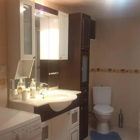 Istanbul Bahariye Moda 3+1 Room Appartement